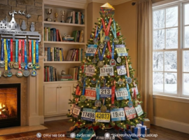 thiet-ke-gia-treo-huy-chuong-theo-yeu-cau